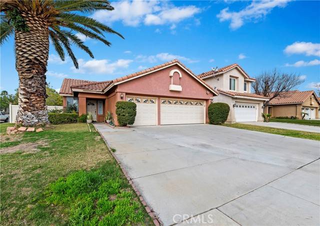 3001 Pembroke Circle, Corona, CA 92879