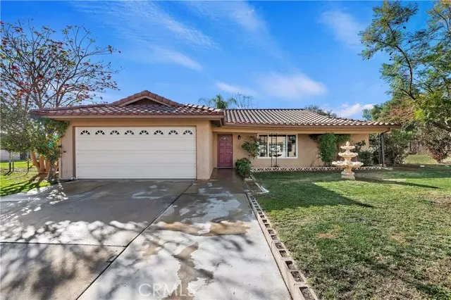 16485 Lois Lane, Riverside, CA 92504