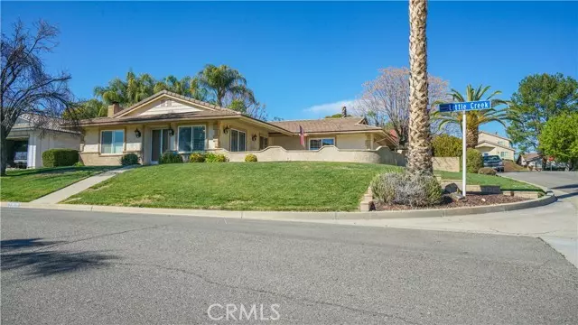 23570 Little Creek Drive, Canyon Lake, CA 92587