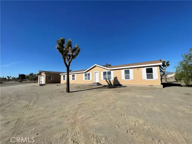 3815 Danbury Road, Phelan, CA 92371