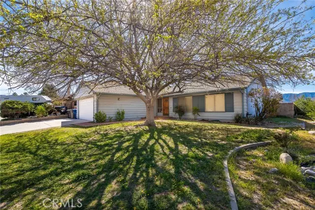 Canyon Country, CA 91387,15518 Nasturtium Drive