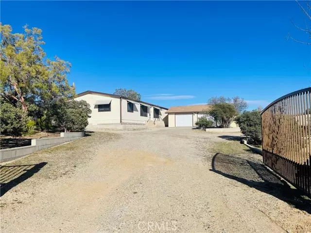 Anza, CA 92539,37750 Aurora Lane