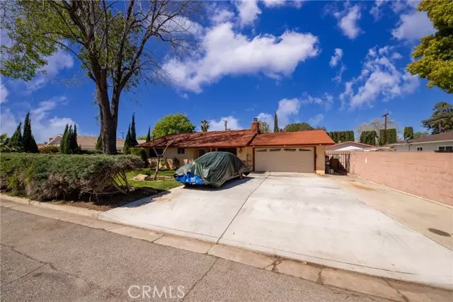 1060 4th Street, Calimesa, CA 92320