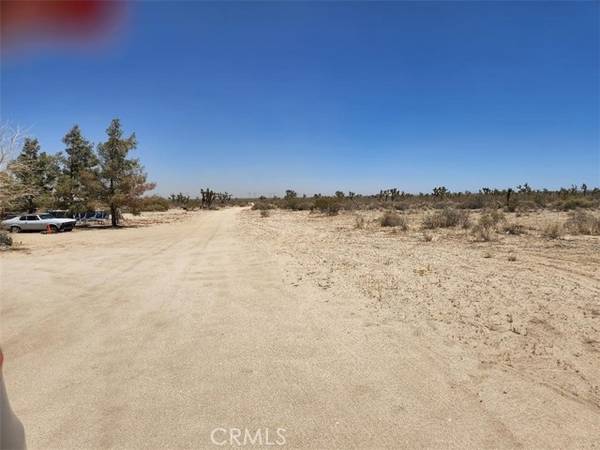 Pinon Hills, CA 92372,0 Pine View