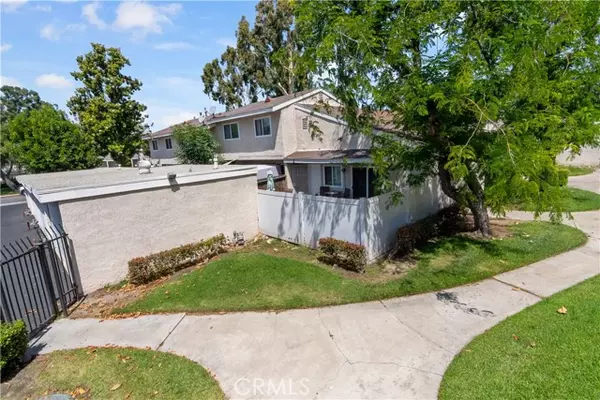 Ontario, CA 91762,1422 N Elderberry Avenue