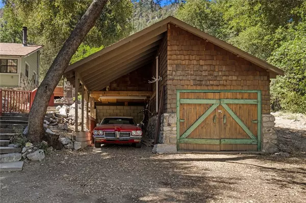 Forest Falls, CA 92339,9250 May Road