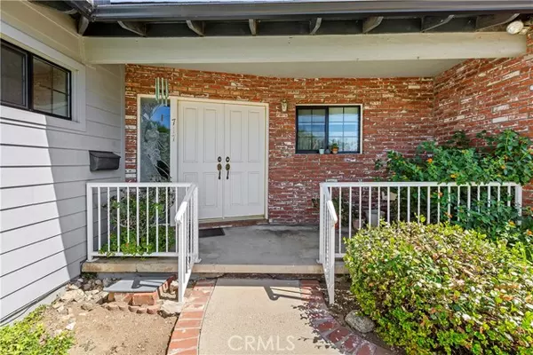 Glendora, CA 91741,717 E Laurel Avenue