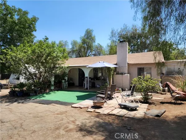 21401 River Road, Perris, CA 92570