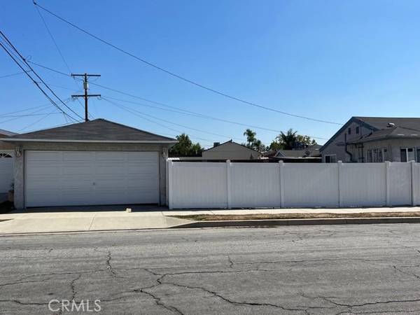 Inglewood, CA 90305,2821 W 83rd Street