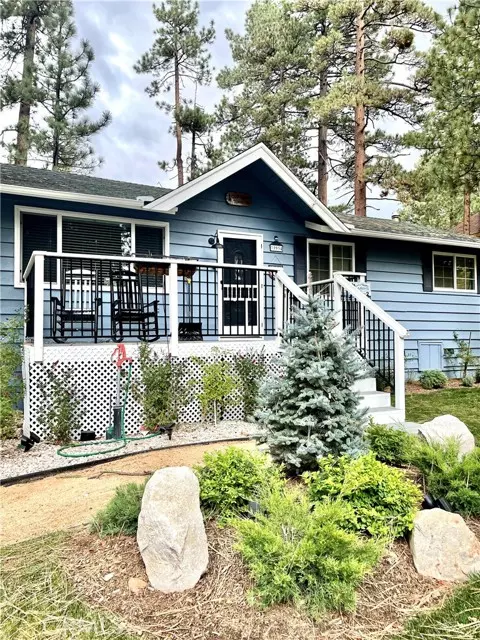 Big Bear Lake, CA 92315,39934 Forest Road