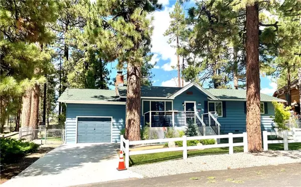 Big Bear Lake, CA 92315,39934 Forest Road