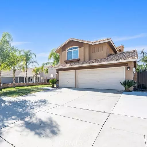 Highland, CA 92346,6886 Country Oaks Drive