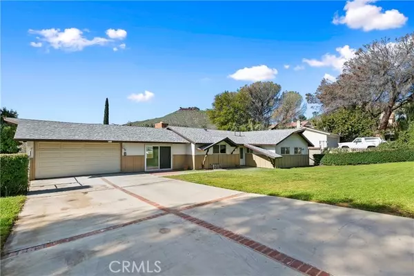 5635 Sharon Way, Jurupa Valley, CA 92509