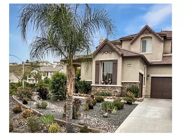 26 Via Palmieki Court, Lake Elsinore, CA 92532