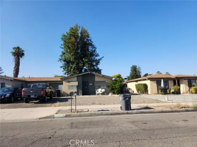 2285 W Oakland Avenue, Hemet, CA 92545