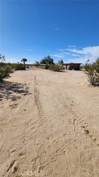 67826 Daisy, 29 Palms, CA 92277