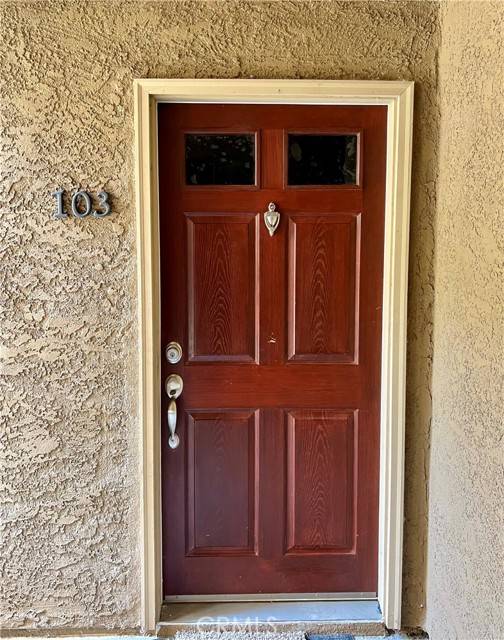 Corona, CA 92882,2525 San Gabriel Way #103