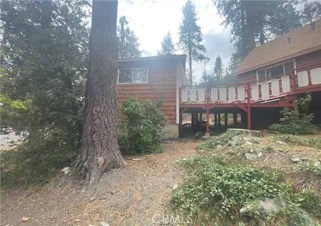 Wrightwood, CA 92397,1057 Eagle Road