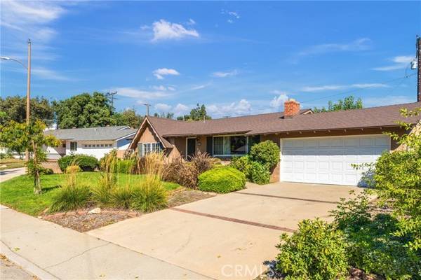 326 De Paul Road, Claremont, CA 91711