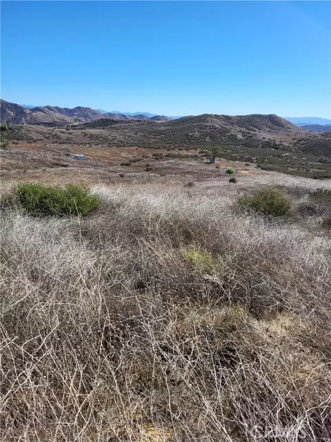 Perris, CA 92570,24080 Estelle Mountain