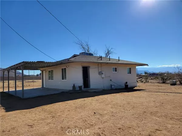 Apple Valley, CA 92307,22617 Saguaro Road