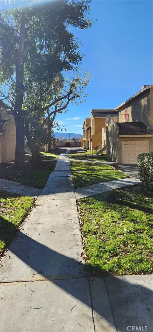 1025 N Tippecanoe Avenue #112, San Bernardino, CA 92410