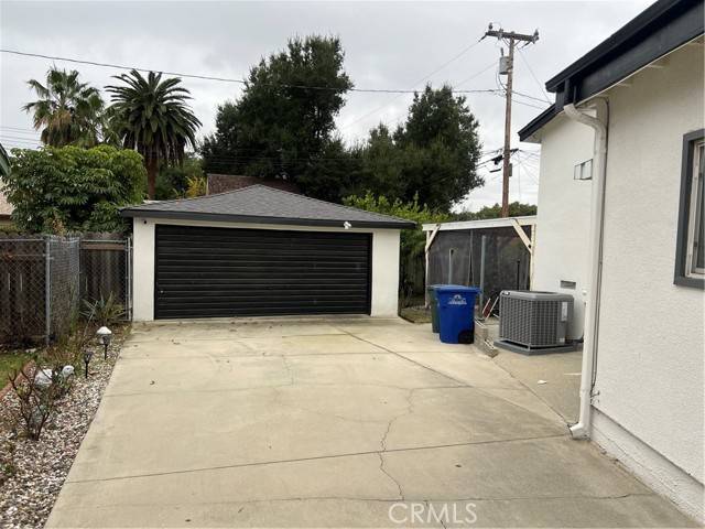 86 E Mariposa Street, Altadena, CA 91001