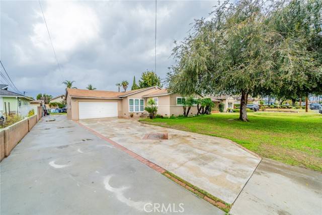 1917 W 15th Street, Santa Ana, CA 92706