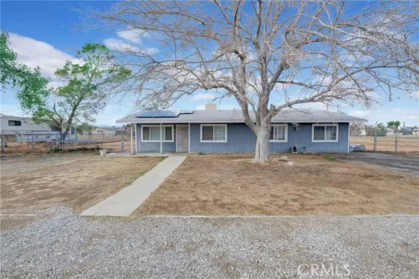 11064 Kiowa Road, Apple Valley, CA 92308