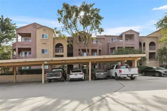 Corona, CA 92882,2400 San Gabriel Way #306