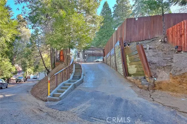 29091 Cedar Terrace, Cedar Glen, CA 92321