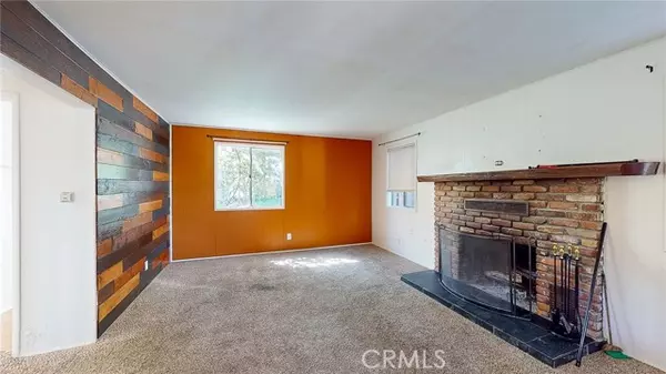 29270 Hemlock Drive, Cedar Glen, CA 92321