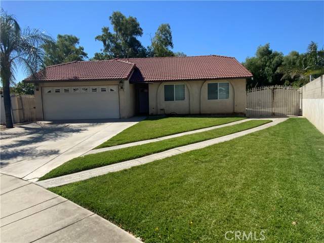 15723 Granada Avenue, Fontana, CA 92335