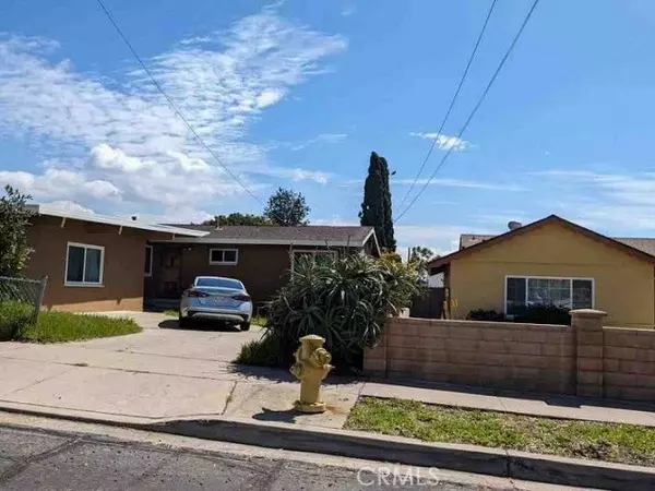 San Diego, CA 92114,5863 Roswell Street