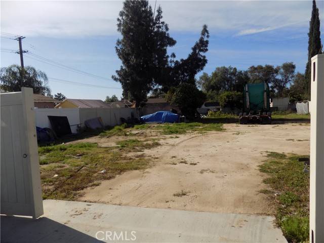 0 E Nuevo, Perris, CA 92570