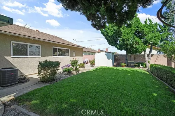 Upland, CA 91786,1084 Golden Rain Street