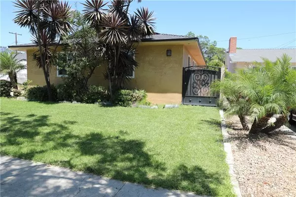 1105 N Linwood Avenue, Santa Ana, CA 92701