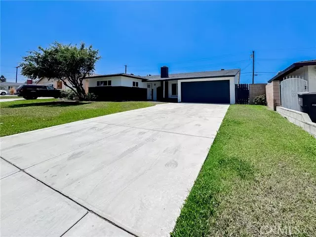 10366 Cochran Avenue, Riverside, CA 92505