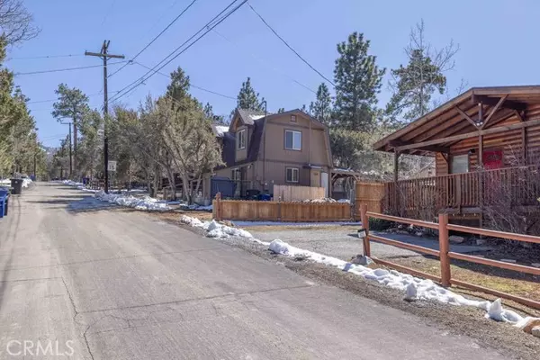 Sugarloaf, CA 92386,820 Holmes Lane