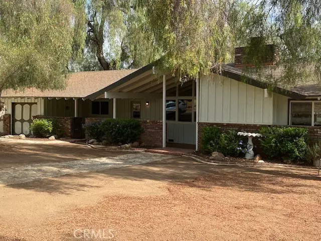 19985 Smith Road, Woodcrest, CA 92570