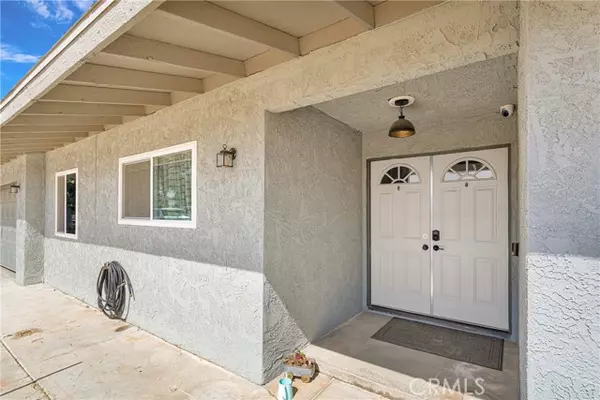 Apple Valley, CA 92307,15445 Dale Evans