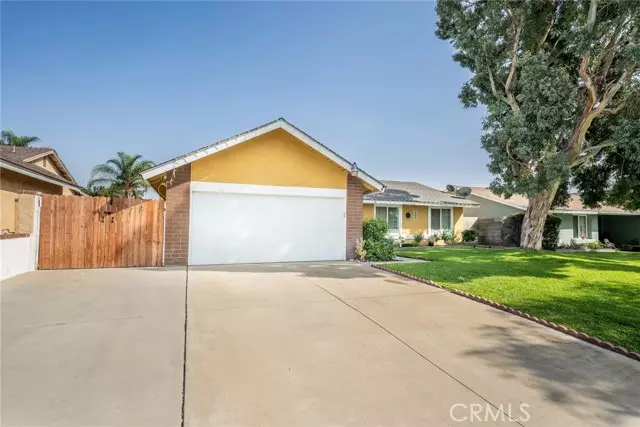 7349 Kempster Avenue, Fontana, CA 92336