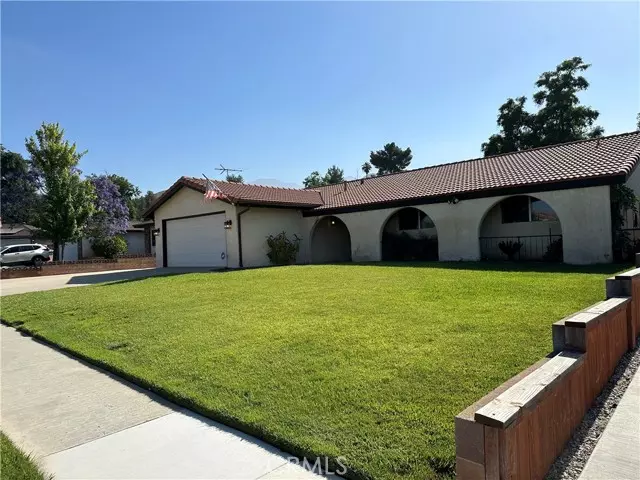 Yucaipa, CA 92399,12737 Lantana Avenue