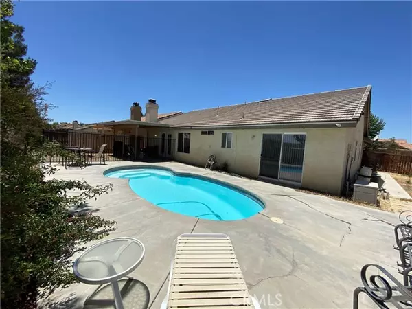 Victorville, CA 92395,13221 Quiet Canyon Drive