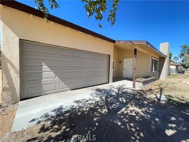 Apple Valley, CA 92307,15484 Cheyenne Road