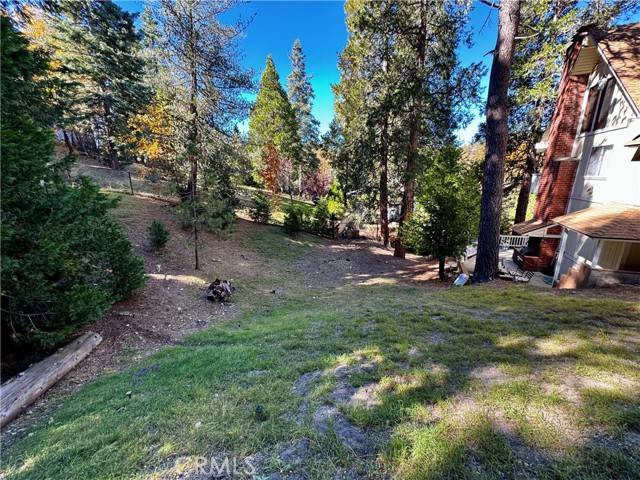 26937 Tunnel Drive, Lake Arrowhead, CA 92352