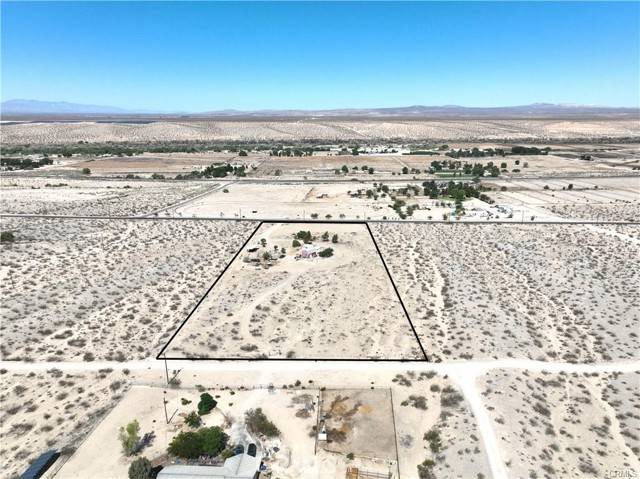22175 National Trails, Oro Grande, CA 92368