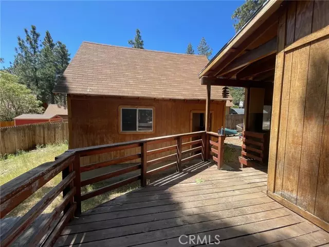 317 Spruce Lane, Sugarloaf, CA 92386