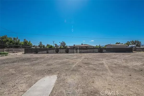 Apple Valley, CA 92308,13481 Seminole Road