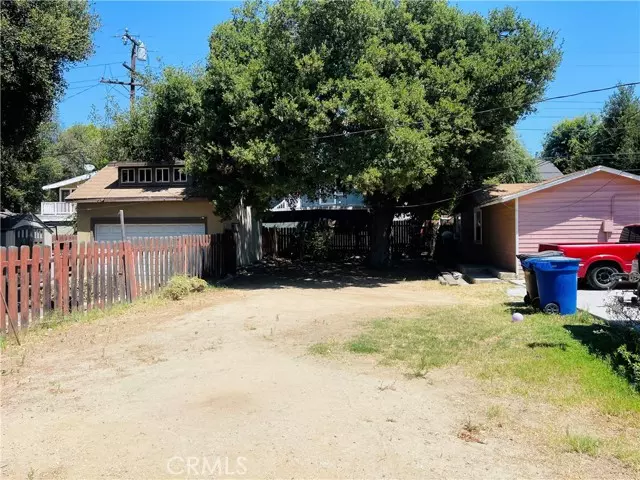 Pomona, CA 91768,439 W Orange Grove